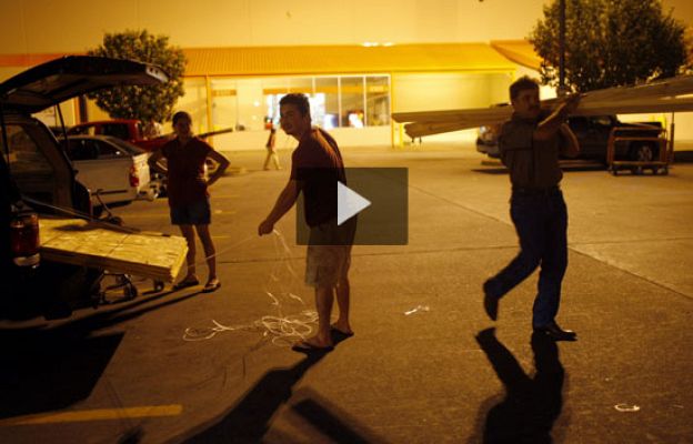  - Comienzan las evacuaciones en Texas