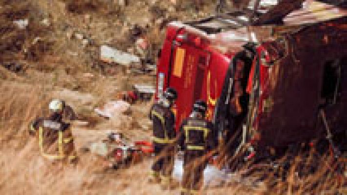 Telediario 1 - Cómo es la ITV de los autobuses