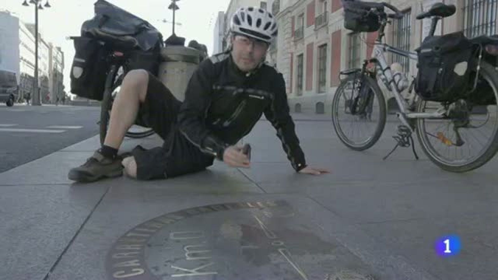 En bici hasta India a favor de los niños Anantapur