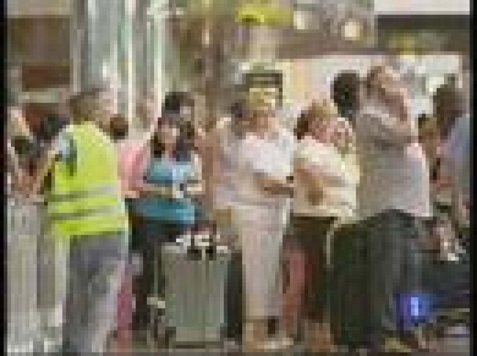 1.500 pasajeros se quedan en tierra por la quiebra de XL | Ver