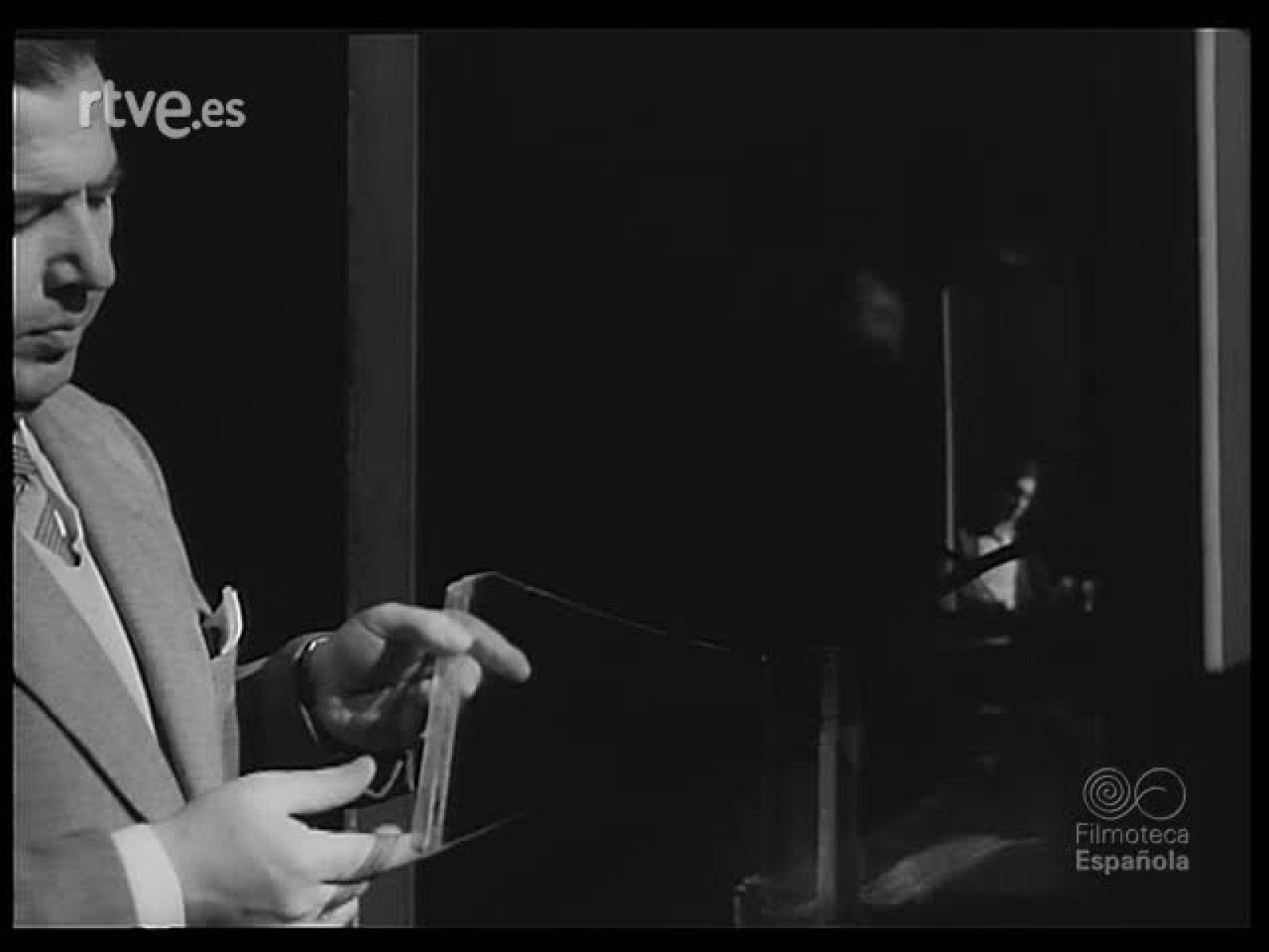 VIDRIO COMO ACERO - Revista Imágenes | Ver