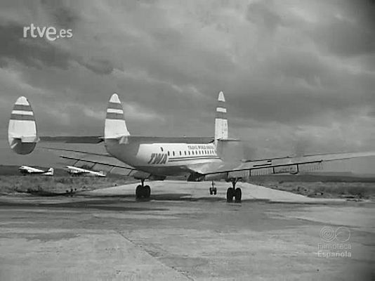 Revista Imágenes - CRONICA DE UN VUELO: DEL VIEJO AL NUEVO CONTINENTE