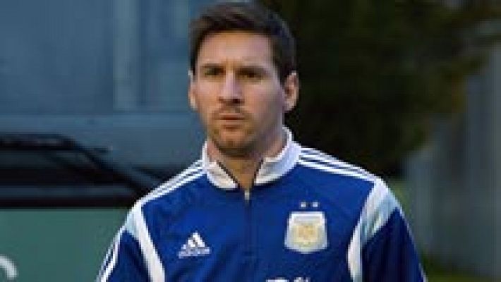 Messi, extremo de Argentina