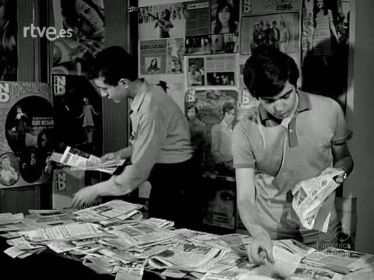 Revista Imágenes - GIRANDO CON LOS DISCOS