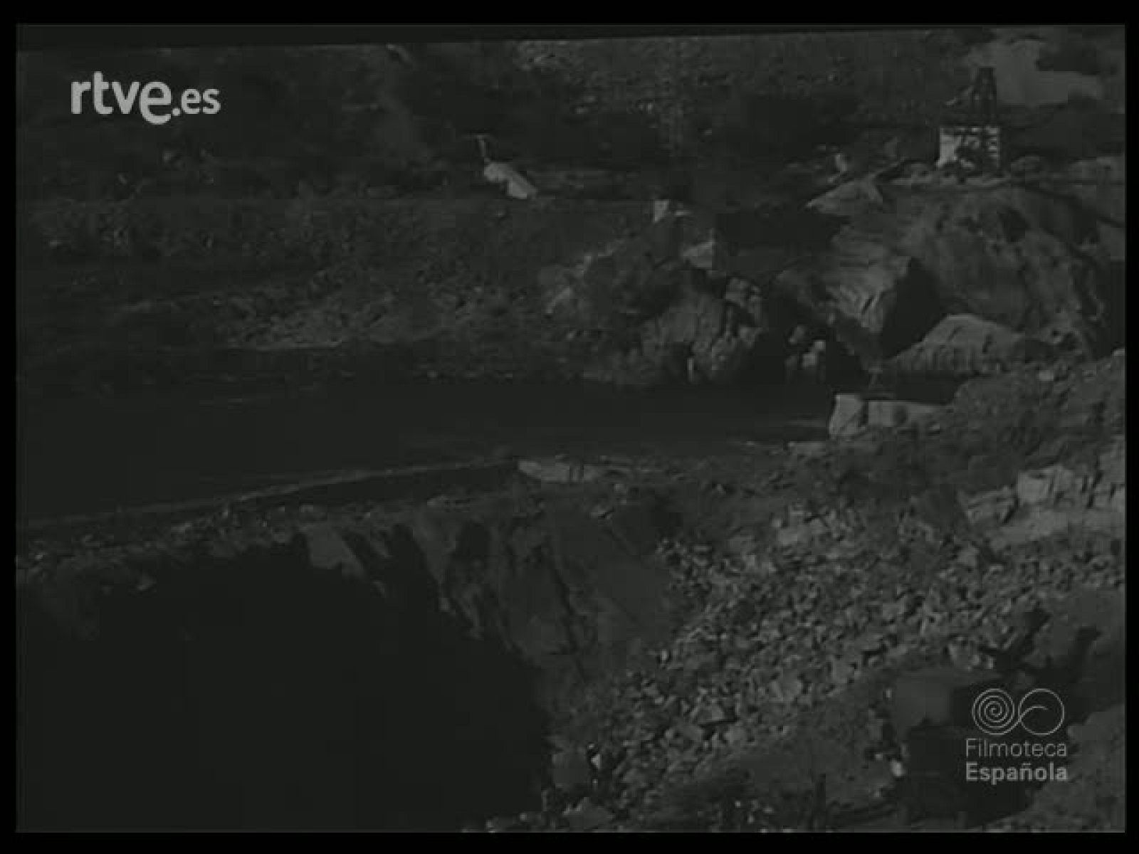 UNA CENTRAL HIDROELECTRICA - Revista Imágenes | Ver