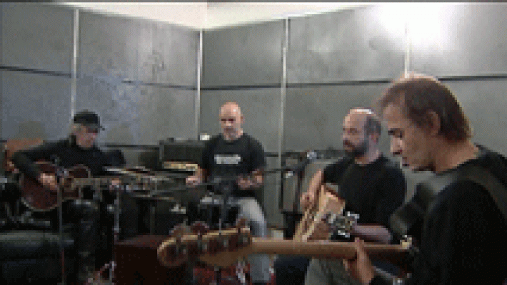 Telediario 1 - Los Enemigos regresan con 'Vida inteligente'