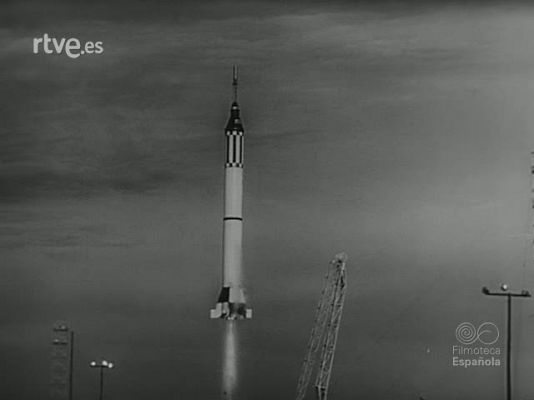 Revista Imágenes - EXPLORADORES DEL ESPACIO