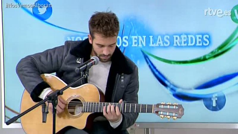 Pablo Alborán canta 'Por fin' en 'Nos vemos en las redes'