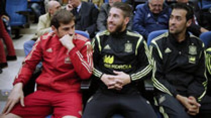 Ramos matiza sus palabras sobre el compromiso de Cesc y Costa con la Roja
