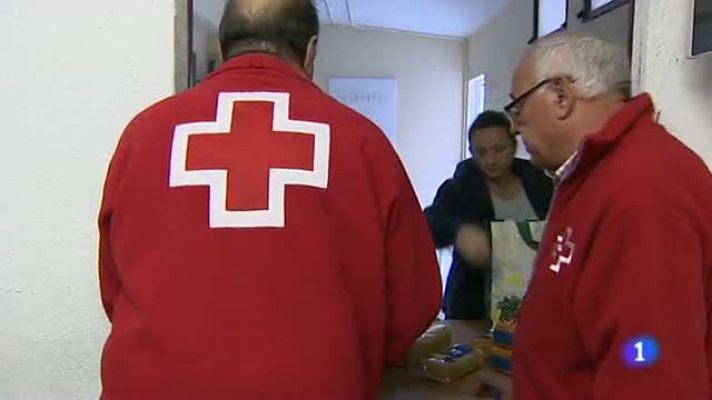 Telediario 1 - Dificultadades de los atendidos por Cruz Roja