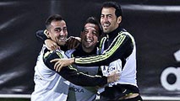 Pedro, Morata y Callejón se disputan un puesto junto a Alcácer