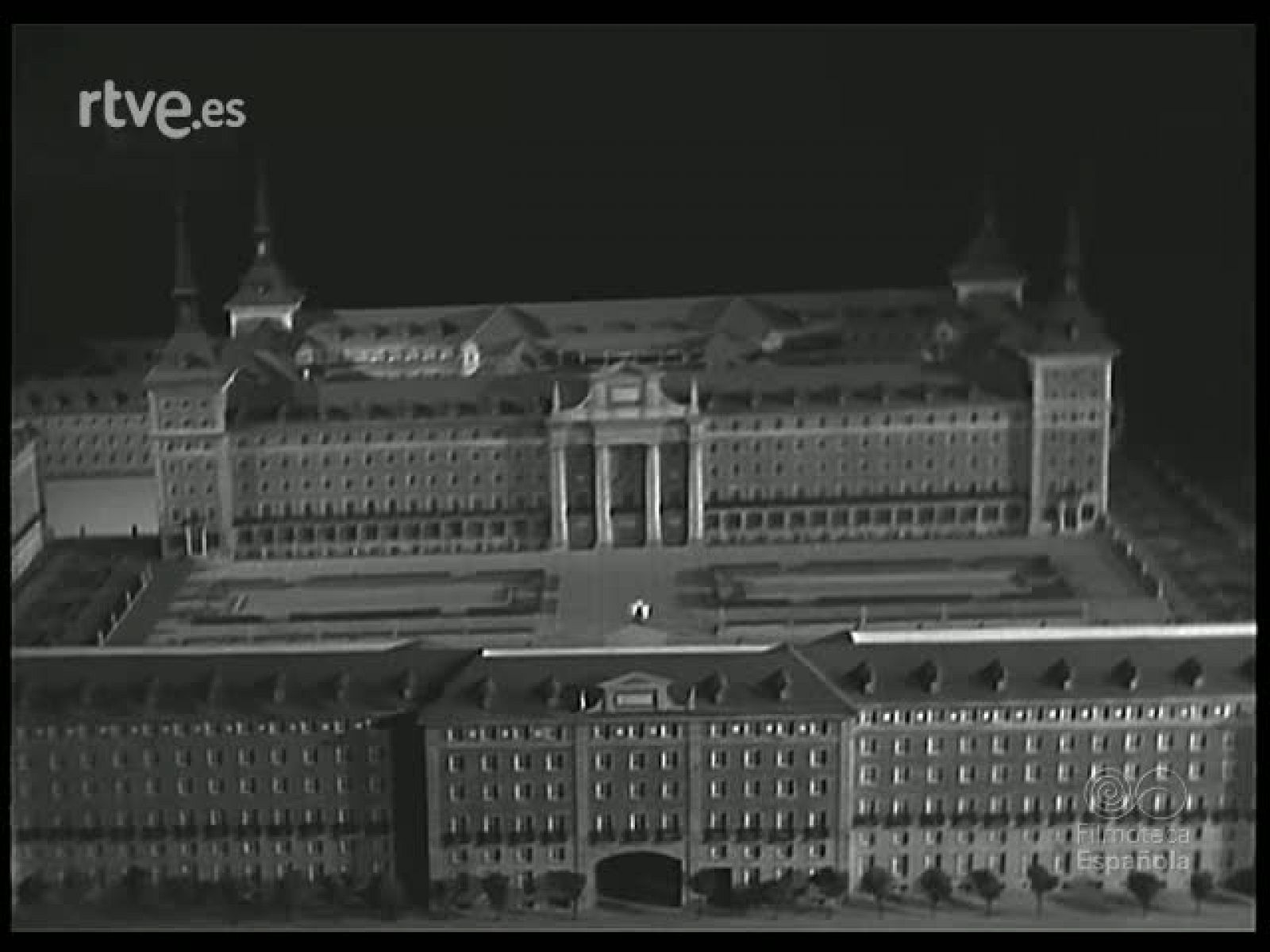 ARTE PLASTICO DE HOY. LA I BIENAL HISPANOAMERICANA - Revista Imágenes | Ver