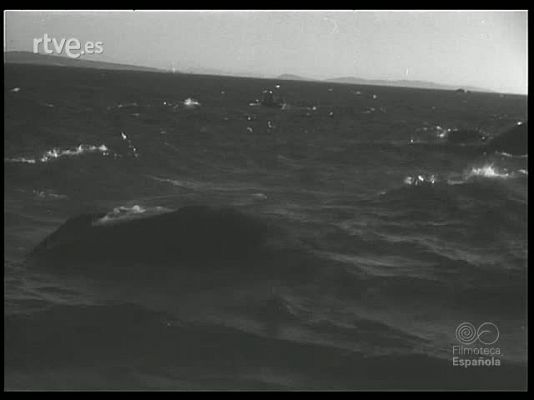 Revista Imágenes - AVENTURA EN EL MAR. EL NAUFRAGIO DEL "FLYING ENTERPRISE"