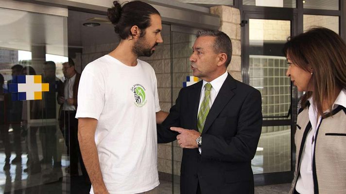 Telediario 1 - Evoluciona bien la activista de Greenpeace herida ayer