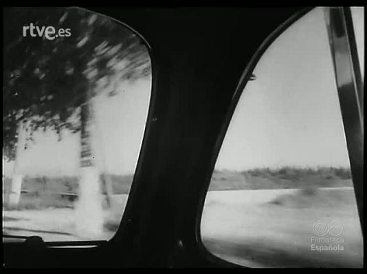 Revista Imágenes - EL TREN DE LAS NUEVE Y CUARTO. AMPURDAN Y COSTA BRAVA