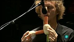 Atención obras - Vegetable Orquestra: Un curioso grupo de música fabrica con verduras sus instrumentos para cada concierto