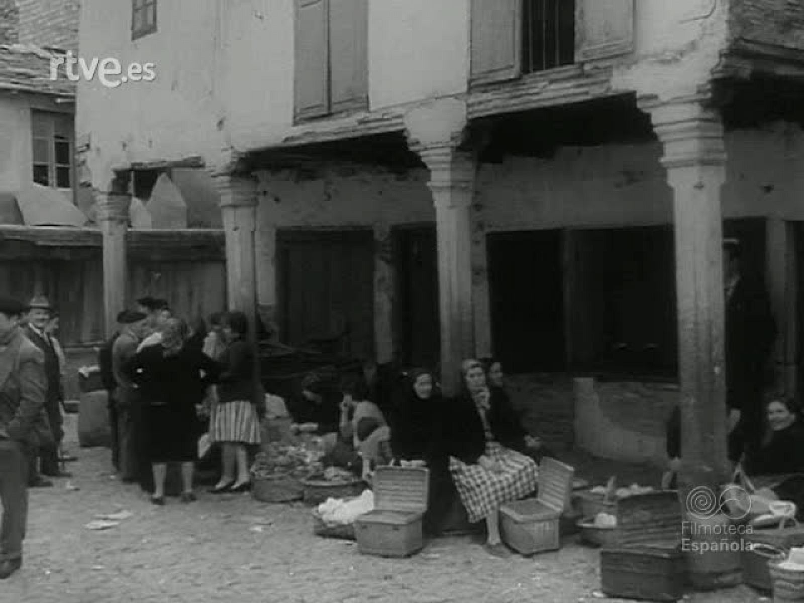 EL HOMBRE Y EL AGUA - Revista Imágenes | Ver