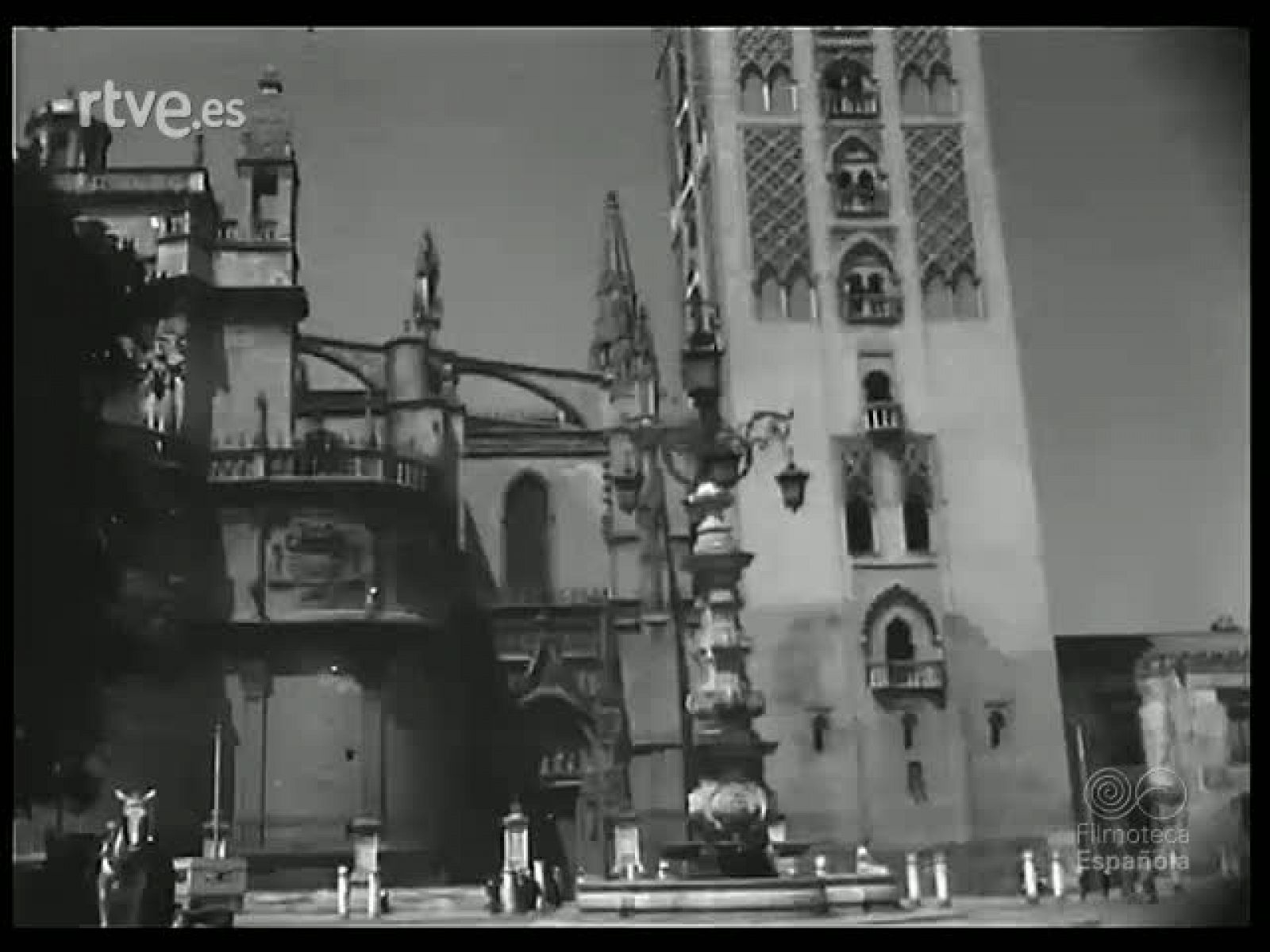 DANZA TEATRO Y MUSICA. - Revista Imágenes | Ver