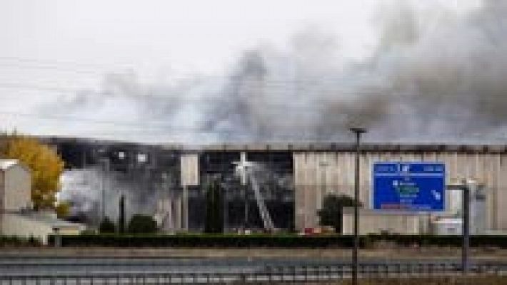 Telediario 1 - El incendio de la fábrica de Campofrío ya está controlado