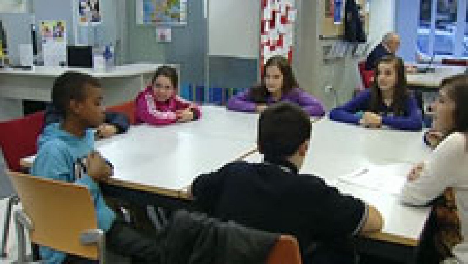 Telediario 1: 120 municipios españoles con la infancia | RTVE Play