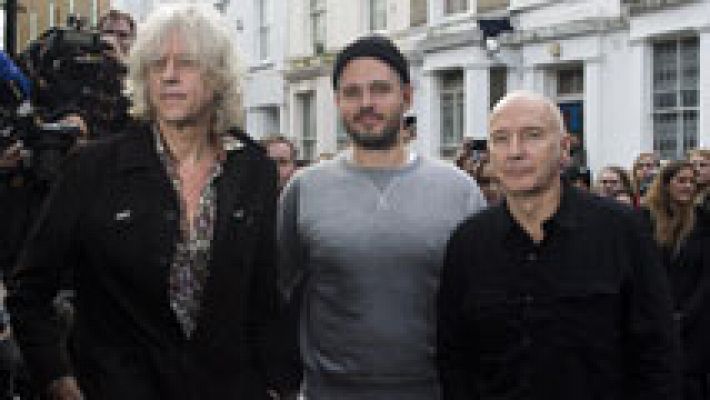 Telediario 1 - Canción para recaudar fondos contra el ébola