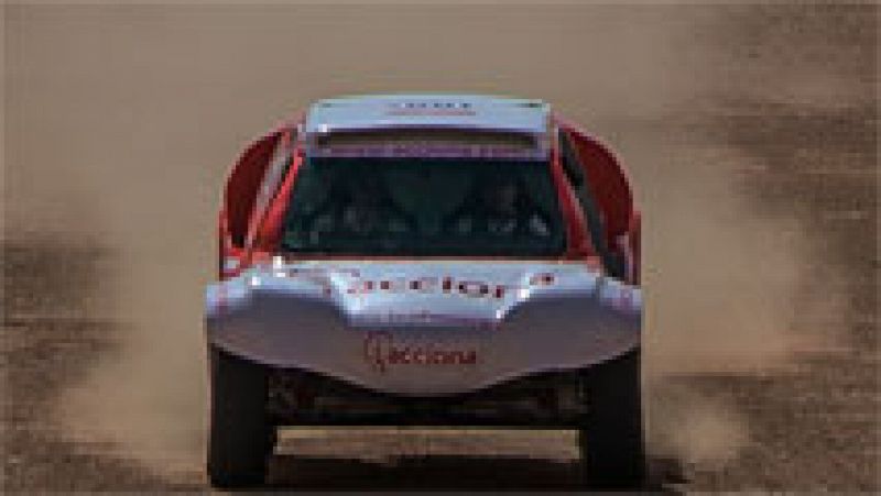 Terminar el Dakar es el sueño de todos los participantes del rally más duro del mundo y terminarlo con un coche eléctrico será el reto de un equipo español que pondrá a prueba su coche en la próxima edición.