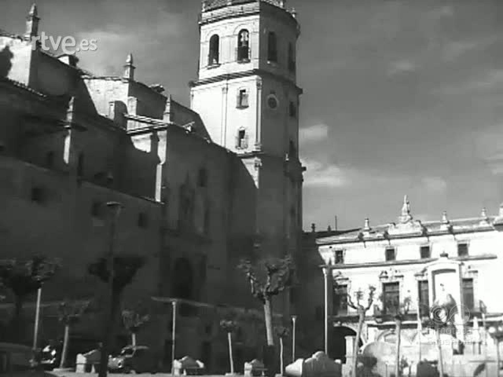 TRES VIERNES SANTOS - Revista Imágenes | Ver