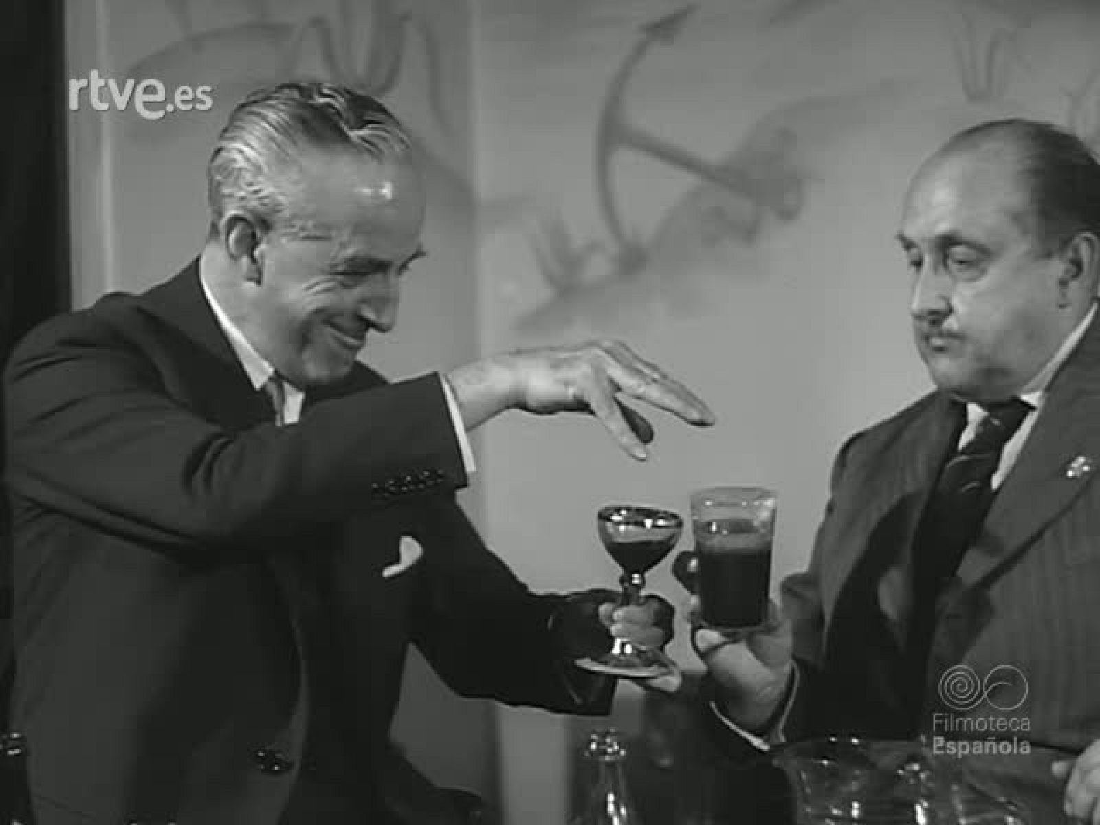 MAGIA Y CIRCO - Revista Imágenes | Ver