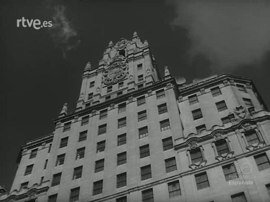 Revista Imágenes - AL HABLA LA TELEFONICA