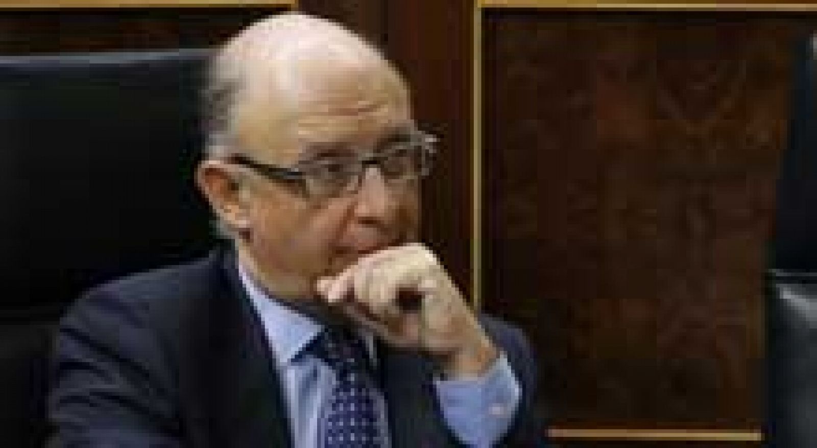 El gobierno dice que la reforma fiscal impulsará la economía y la oposición asegura que es injusta