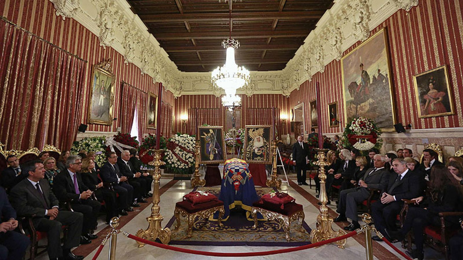 T con T: Muere la duquesa de Alba | RTVE Play