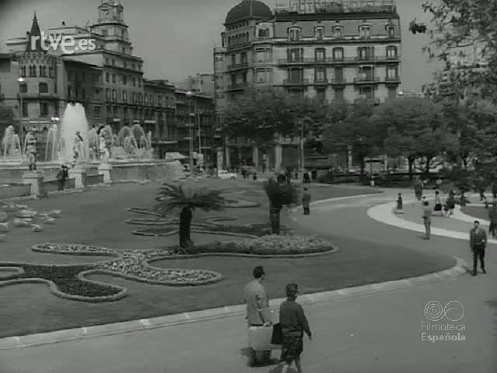 EN EL ESTADIO BARCELONES. III DEMOSTRACION SINDICAL - Revista Imágenes | Ver