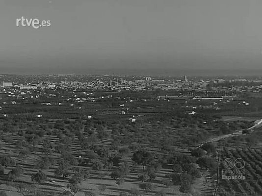 Revista Imágenes - EN EL FERAZ LEVANTE : CASTELLON Y SU PROVINCIA