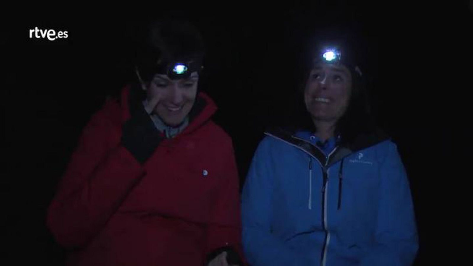 Cumbres - Mònica López en el volcán Teneguía - Avance