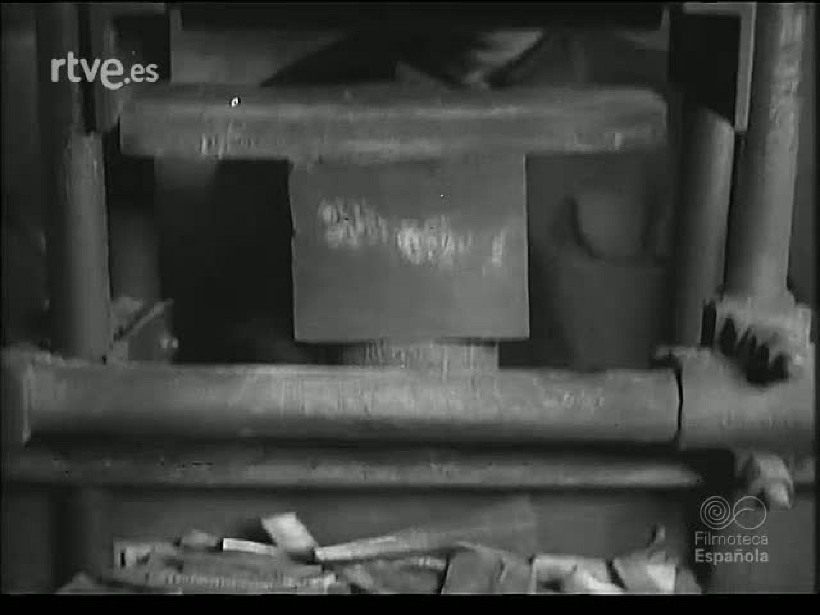 ARTESANIA Y FANTASIA - Revista Imágenes | Ver