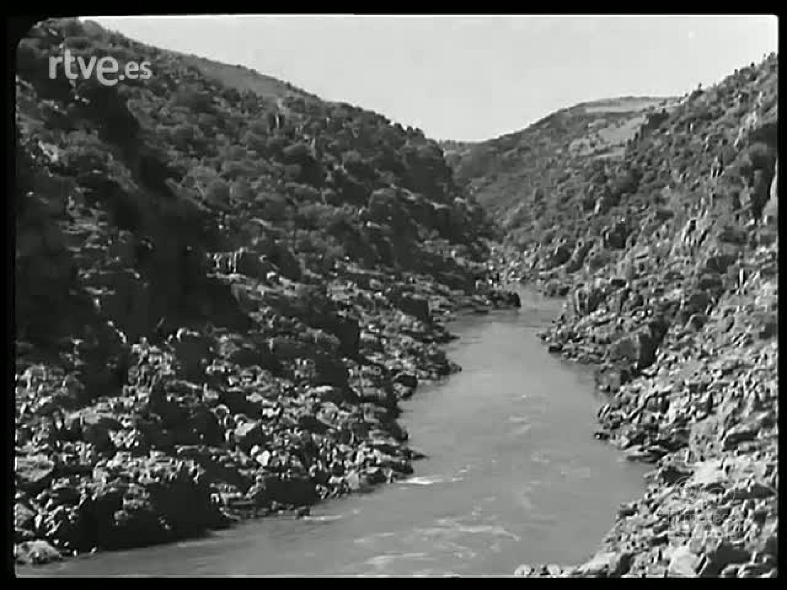 LA PRESA Y EL EMBALSE - Revista Imágenes | Ver