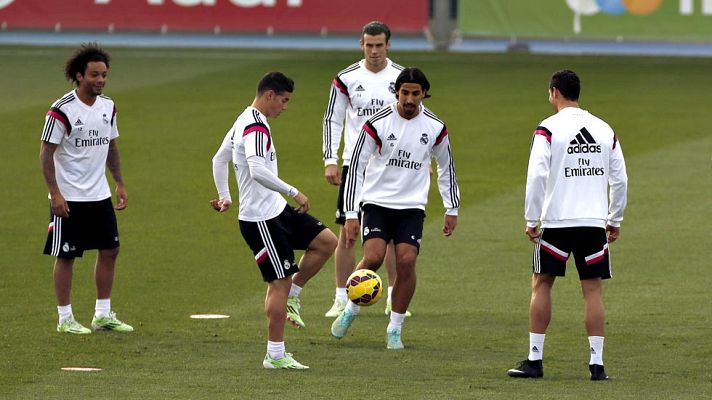 Telediario 1 - Visita histórica del Real Madrid al Eibar en Liga