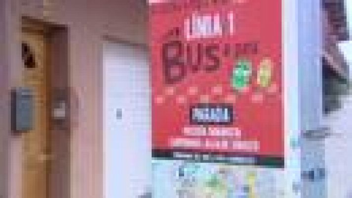 L'Informatiu - El bus a peu de Navarcles