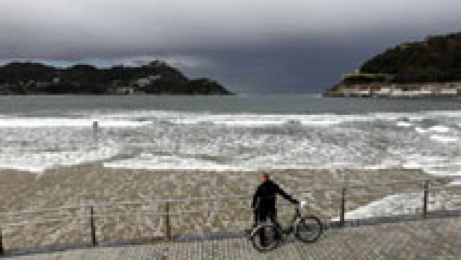 El tiempo: Intervalos de viento fuerte en el litoral de Galicia y Canarias | RTVE Play