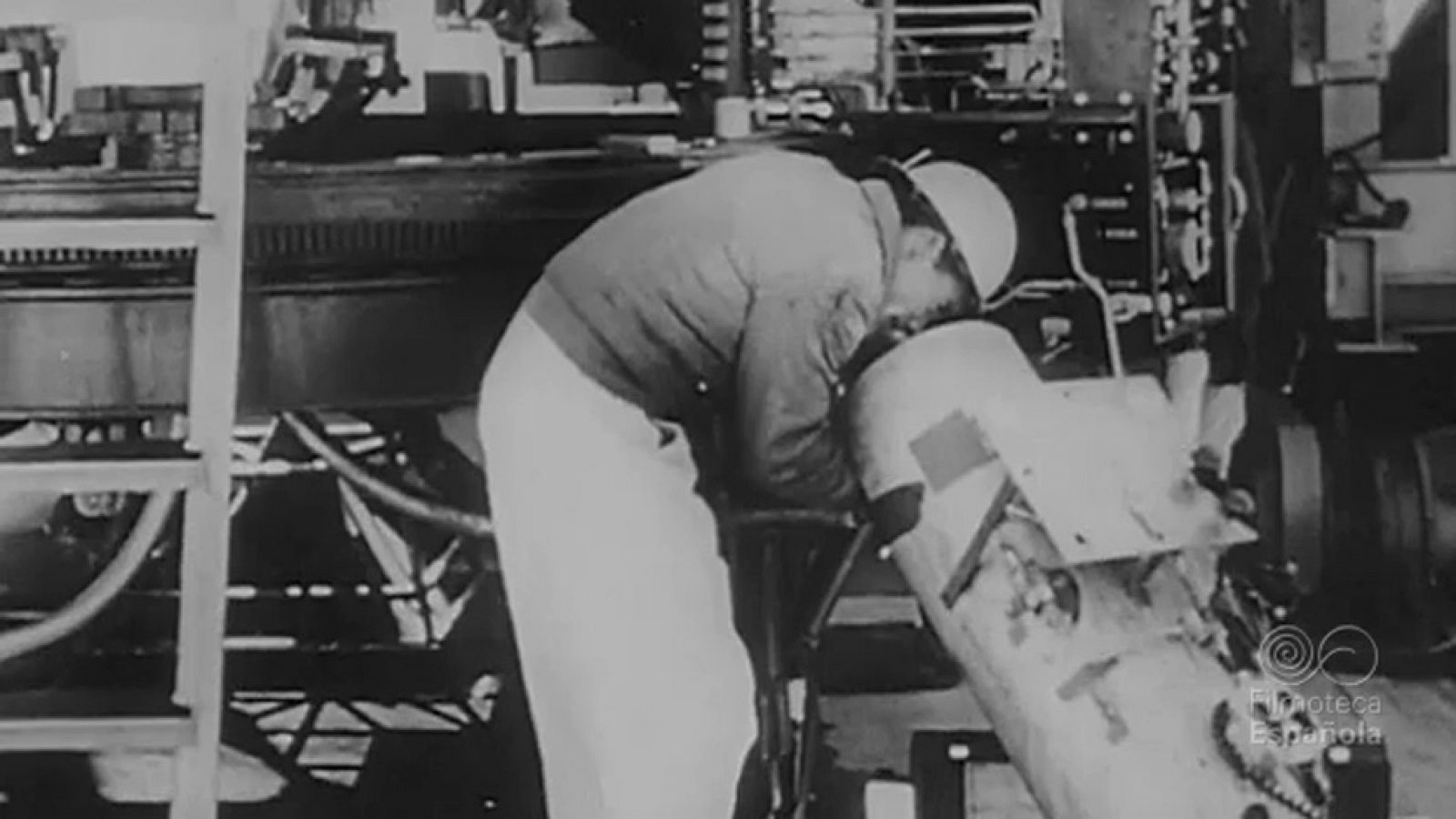 PROYECTILES Y COHETES - Revista Imágenes | Ver