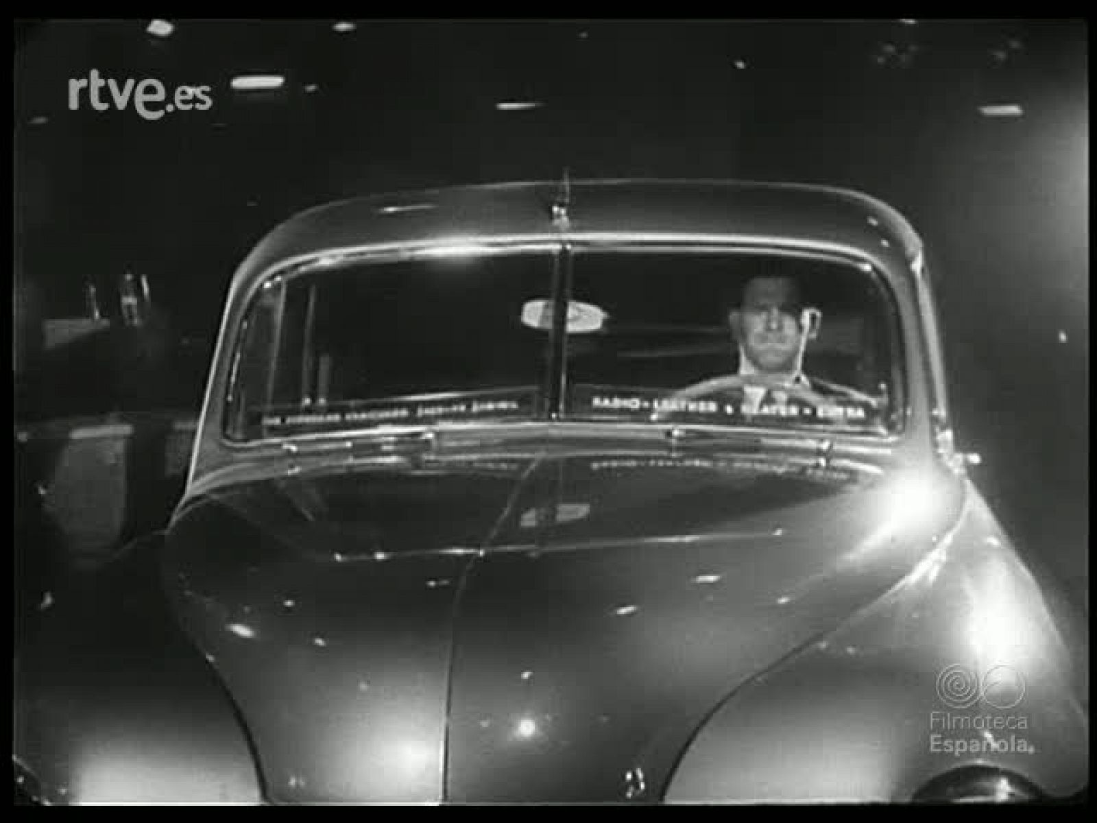 ESTAMPAS LONDINENSES - Revista Imágenes | Ver