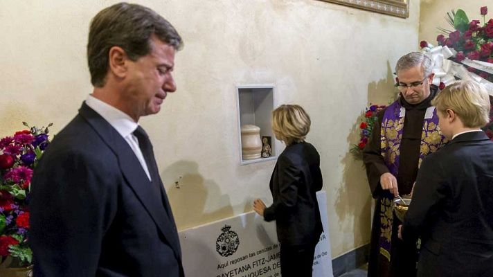 La mañana - Sus cenizas, en el Cristo de los Gitanos