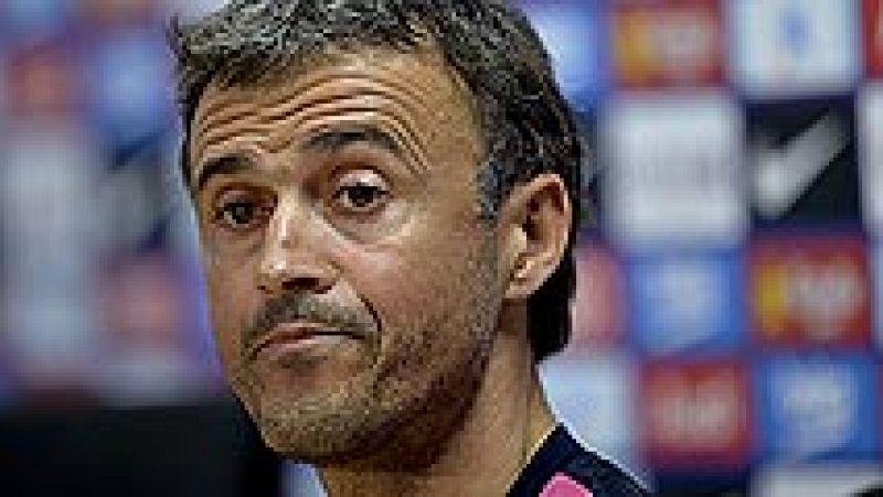 El entrenador asturiano del FC Barcelona ha comparecido en la rueda de prensa rutinaria de la Champions League, en la víspera del partido que enfrentará al equipo culé contra el APOEL chipriota.