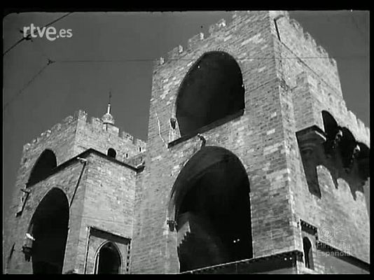 Revista Imágenes - TOROS EN VALENCIA