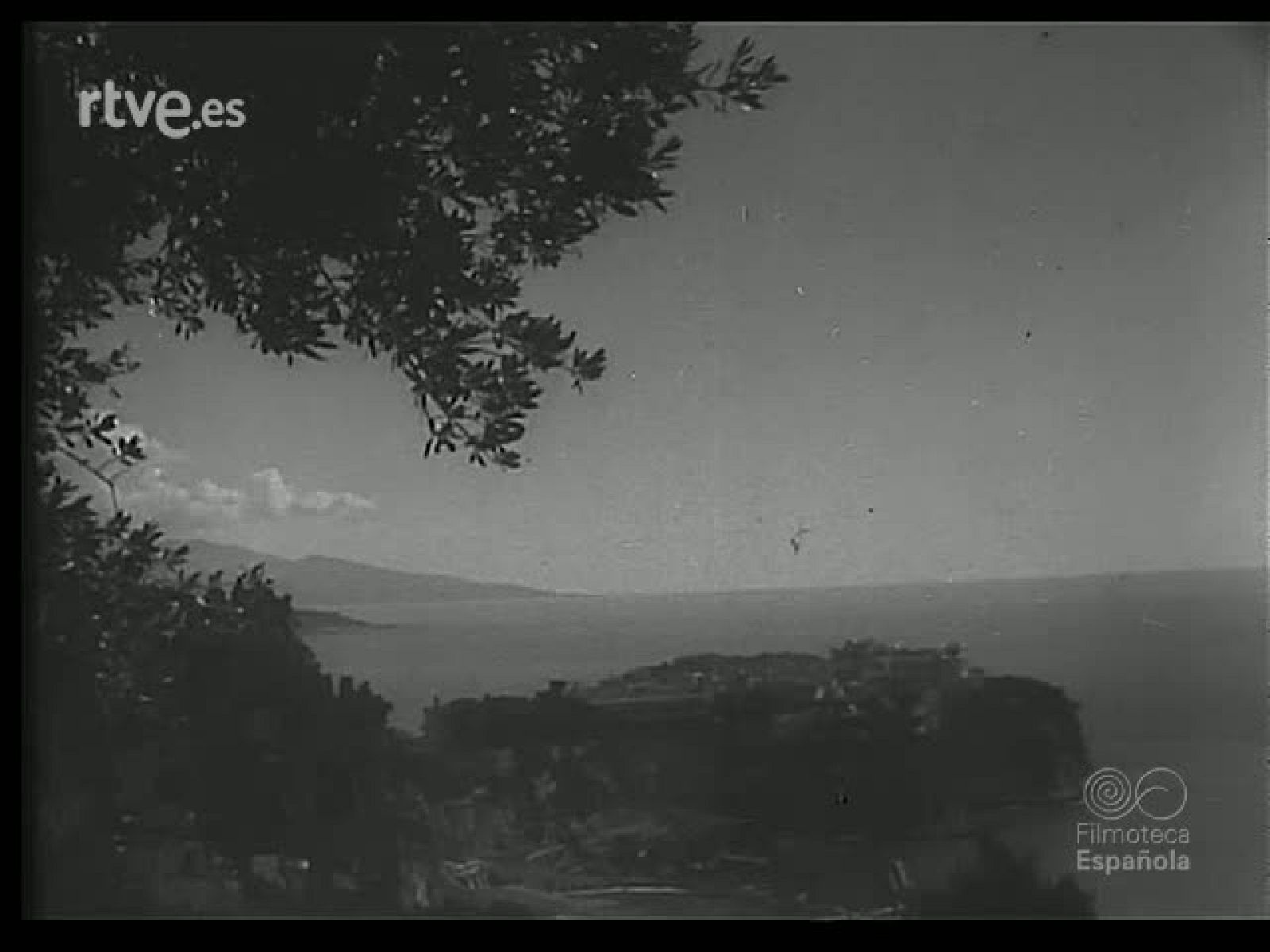 EL PEQUEÑO PRINCIPADO - Revista Imágenes | Ver