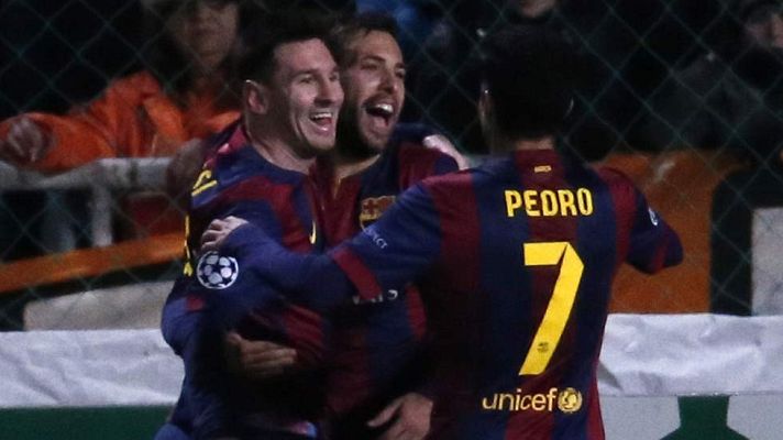 Champions League - Messi supera a Raúl (0-2)