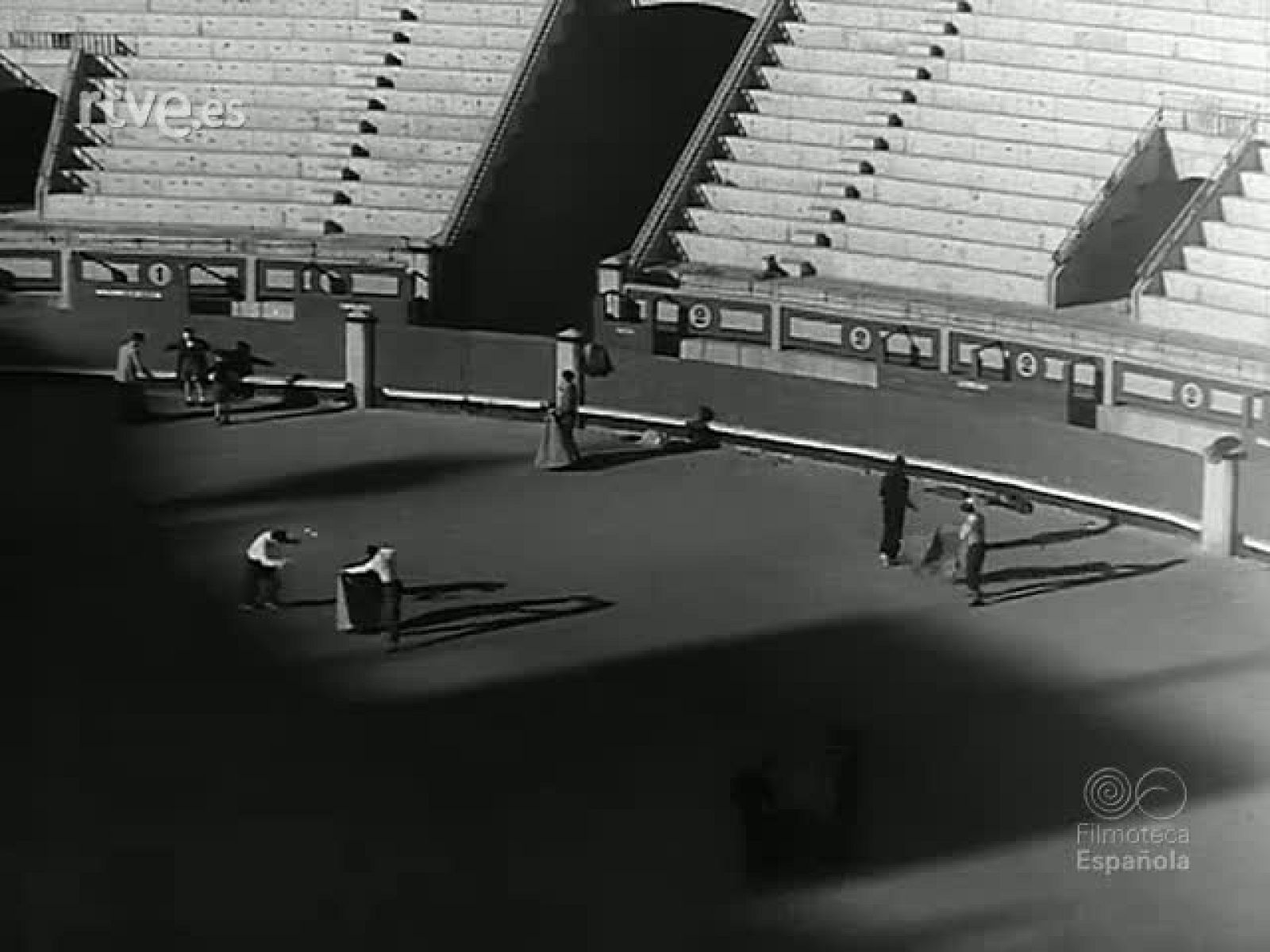 CUANDO LA AFICION ESPERA. TOROS Y TOREROS EN INVIERNO - Revista Imágenes | Ver