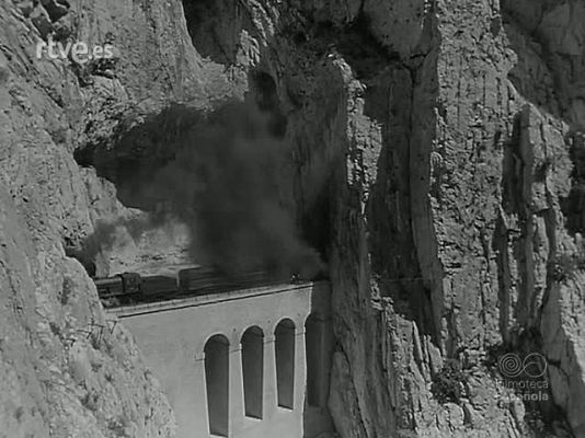 Revista Imágenes - ELECTRIFICACION FERROVIARIA