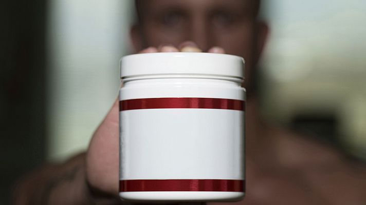 Telediario 1 - Los anabolizantes, peligrosa moda entre culturistas y creciente tráfico ilegal