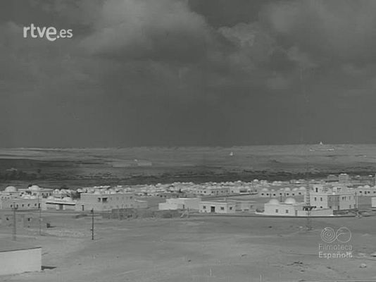 Revista Imágenes - AFRICA OCCIDENTAL ESPAÑOLA. SAHARA E IFNI